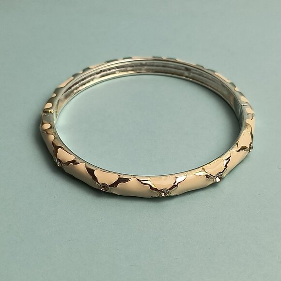 NORDSTROM Sequin Enamel Hinge Bangle Bracelet Clamper Off White S/T Rhinestone - Picture 5 of 5